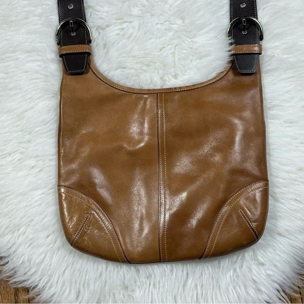 Coach vtg Brown Leather Shoulder Bag
